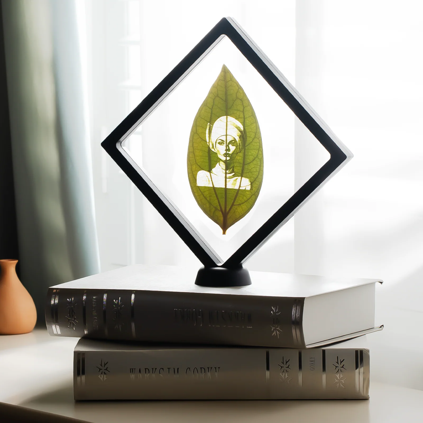 Black Floating Frame with Stand (2pcs) 17,8 × 17,8 cm - Image 6